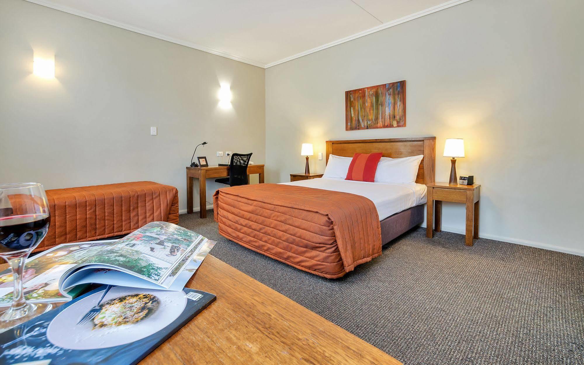 Coachmans Inn Warwick Dış mekan fotoğraf